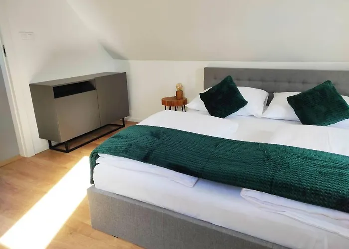 Nad Woda Liliput * Jelenia Góra